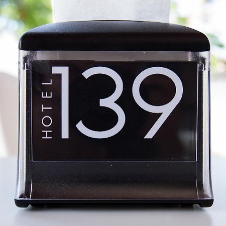 Hotel 139 Castelldefels Dış mekan fotoğraf