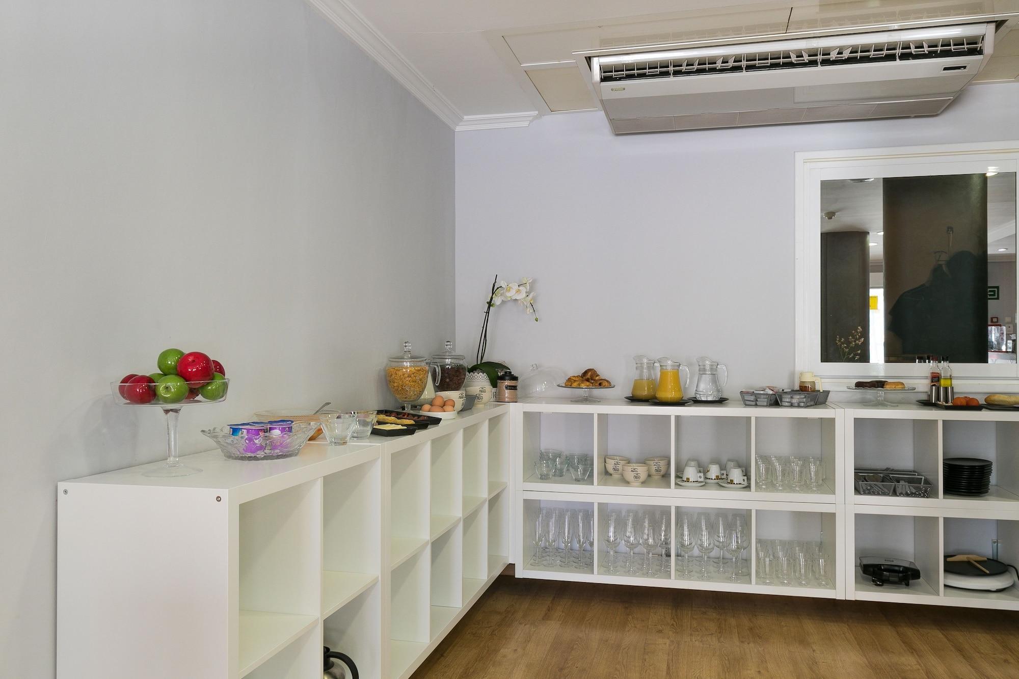 Hotel 139 Castelldefels Dış mekan fotoğraf